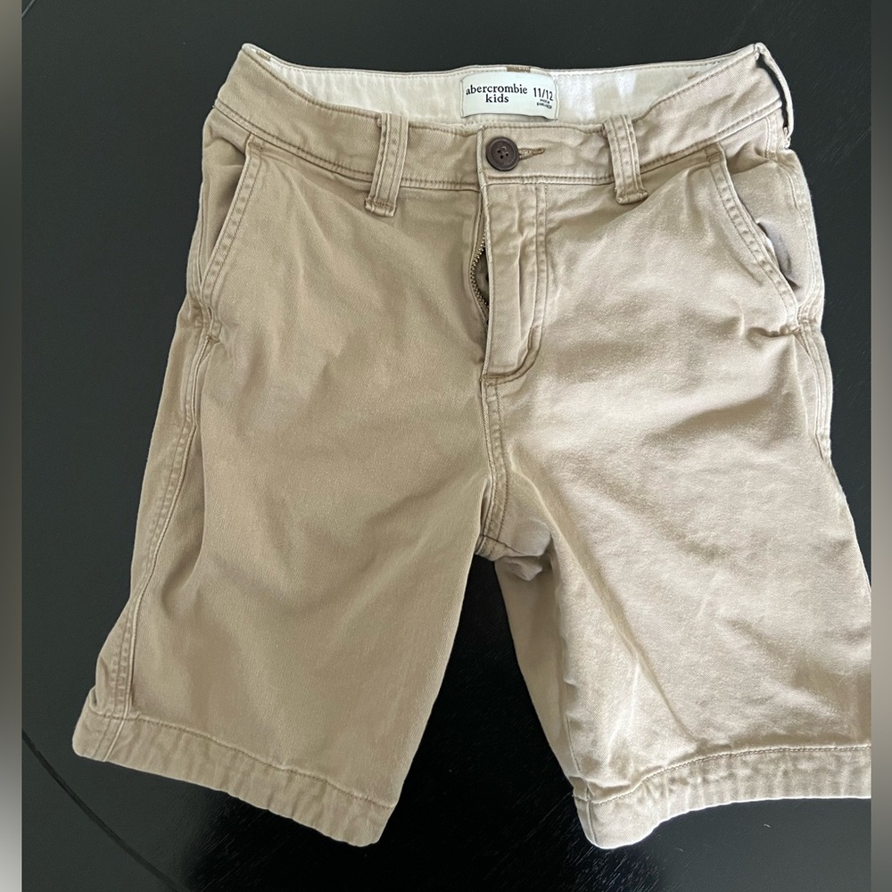 Boys khaki shorts